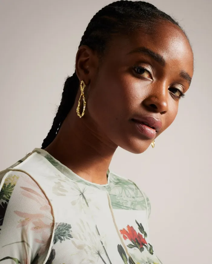 Women LAREANA 8211 Mesh Top With Baby Lock Seams White Ted Baker Tops and Blouses Women LAREANA 8211 Mesh Top With Baby Lock Seams White Ted Baker Tops and Blouses