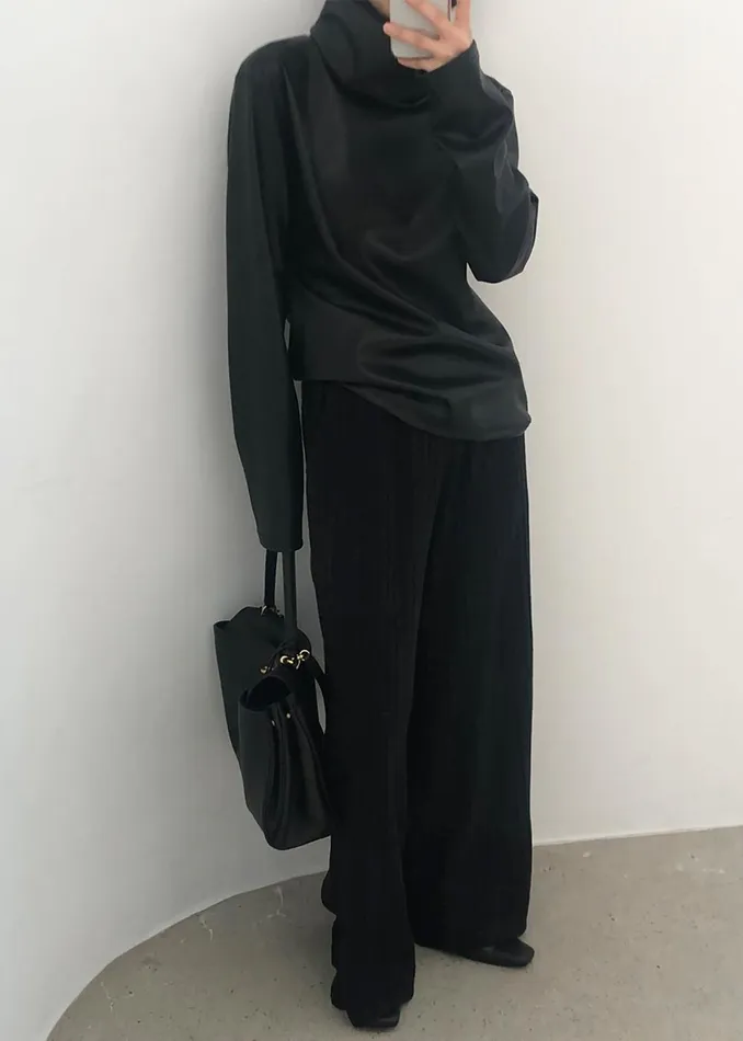 Women Lofoten Mock Neck Faux Leather Top 8211 Black The Frankie Shop Tops