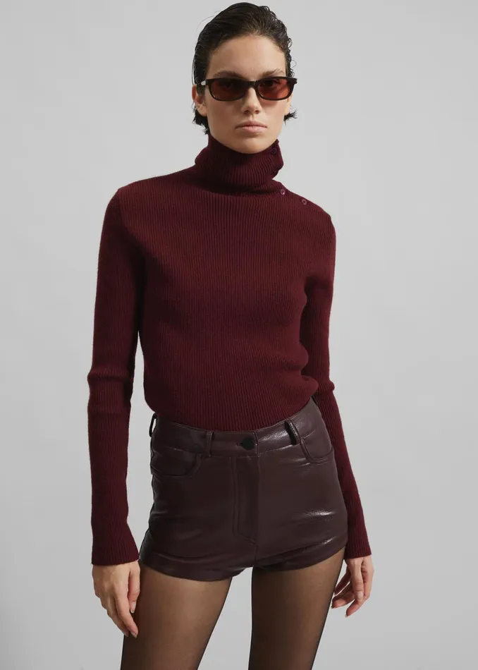 Women Nevis Faux Leather Hot Pants 8211 Burgundy The Frankie Shop Bottoms
