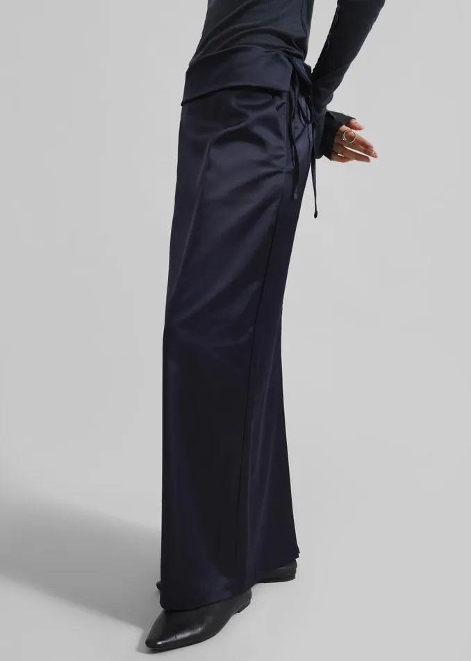 Women Rhone Skirt 8211 Navy The Frankie Shop Bottoms