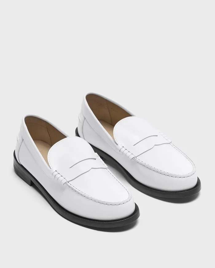 Women Shoes Theory City Loafer In Leather White