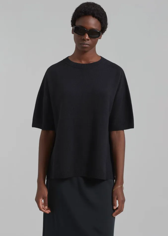 Women Sofie Wool Blend Knit Top 8211 Black The Frankie Shop Knitwear