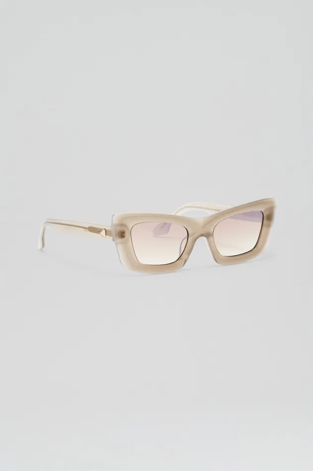 Women ST ANGULAR CAT SUNGLASSES CRYSTALGREY Eyewear Scanlan Theodore Women ST ANGULAR CAT SUNGLASSES CRYSTALGREY Eyewear Scanlan Theodore