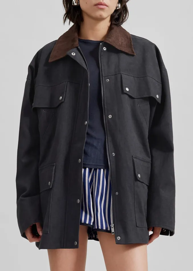 Women Stevan Contrast Collar Cargo Jacket 8211 Charcoal The Frankie Shop Outerwear