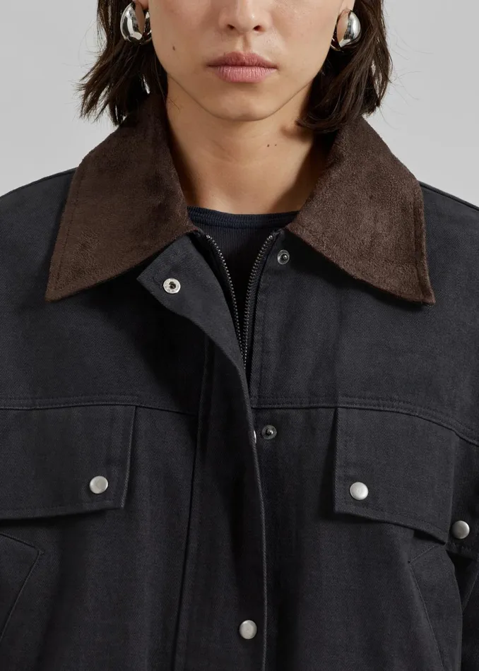 Women Stevan Contrast Collar Cargo Jacket 8211 Charcoal The Frankie Shop Outerwear