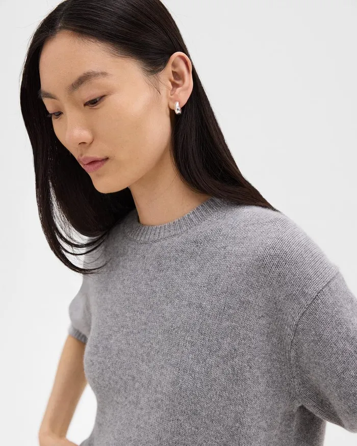 Women Sweaters Cardigans Theory Cropped Tee In Cashmere Husky
