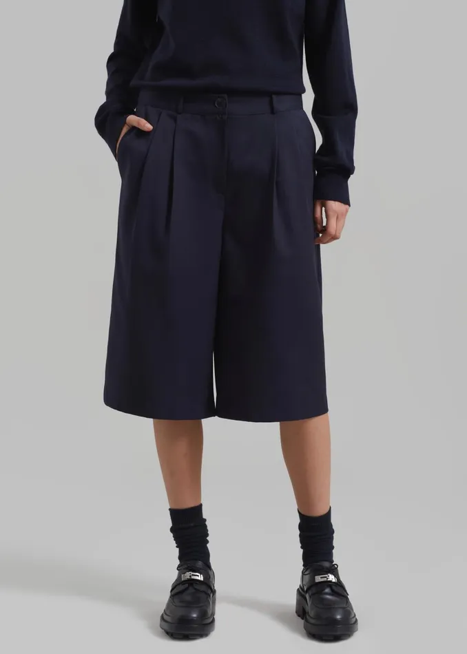 Women Wilma Pleated Bermuda Shorts 8211 Navy The Frankie Shop Bottoms